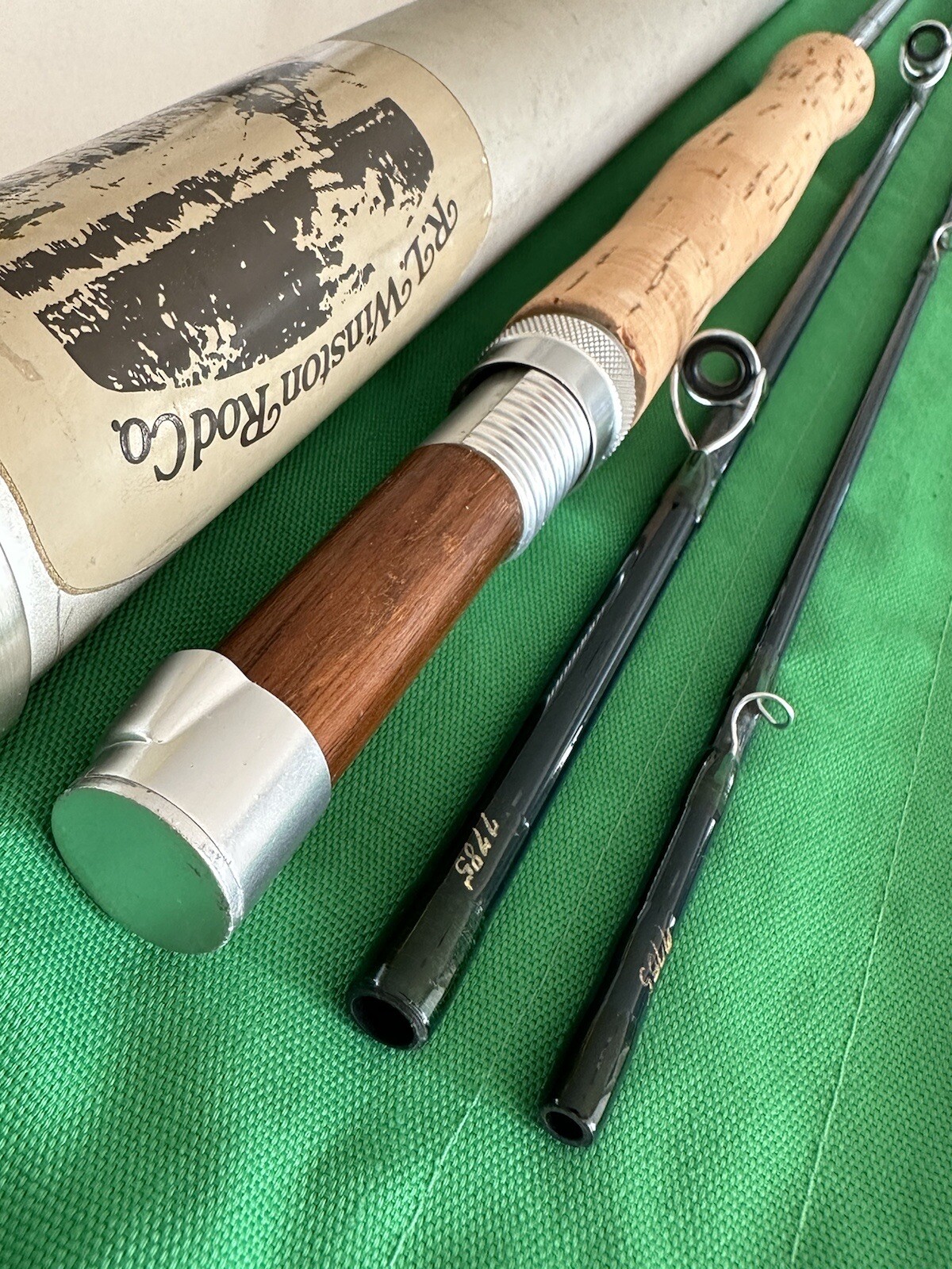 **BEAUTIFUL** RL WINSTON 8wt 9’ft~3pc FlyRod! LOW SERIAL # 7785￼￼🔥