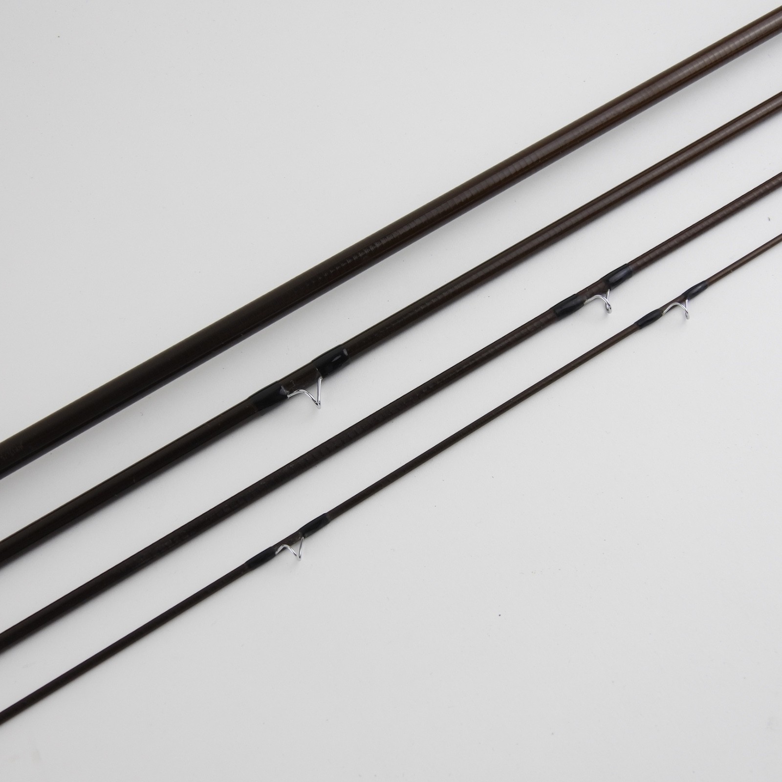 Sage Graphite II 590-4 DS Fly Fishing Rod. 9’. 5wt. W/ Tube & Sock.