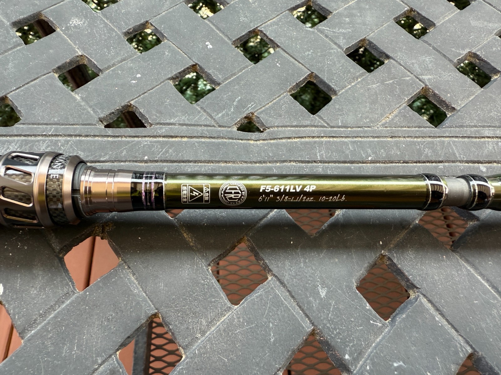 Megabass Levante F5-611LV 4P, 6’11”, Med Heavy, Mod-Fast, 10-20lb, 3/8-1.5oz, C