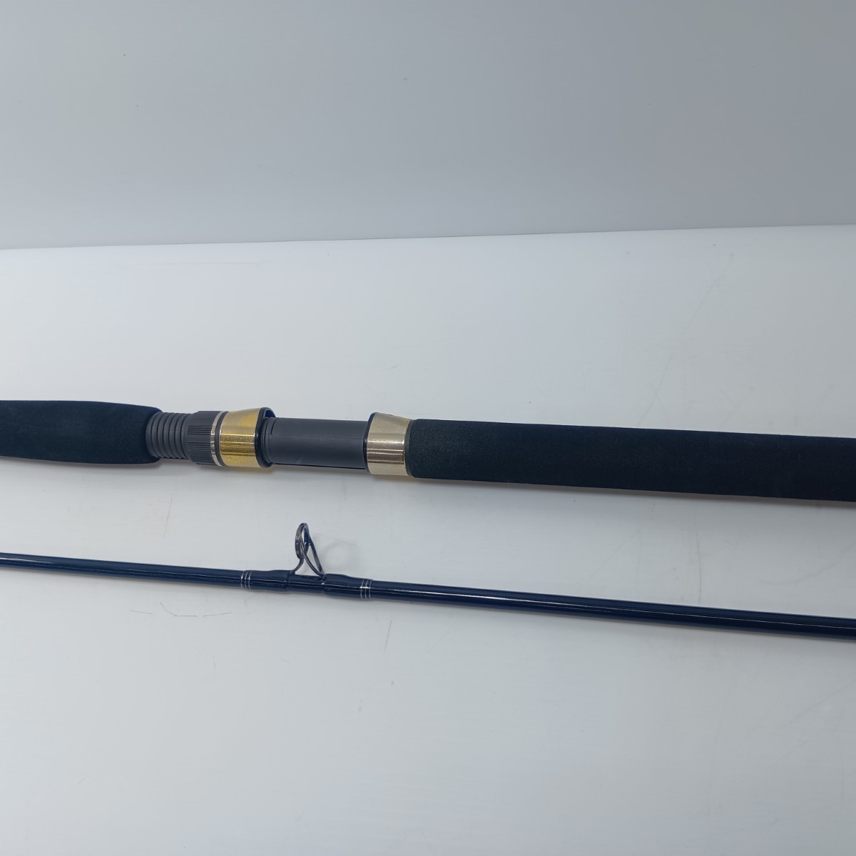 gamakatu seabass rod LUXXE ｿﾙﾃｰｼﾞﾚｼﾞｪﾝﾀﾞｰ 110