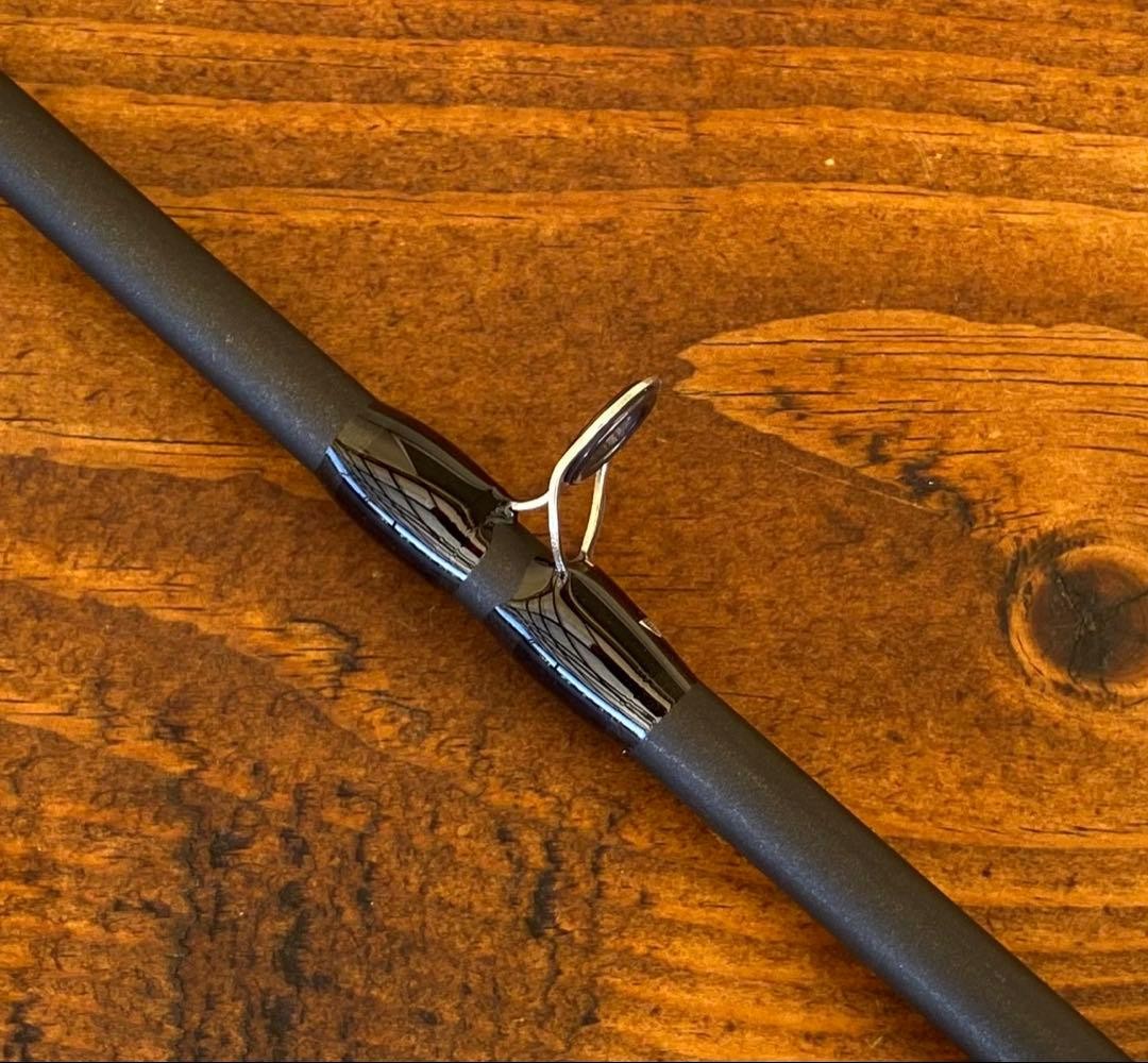 Bass Carbon Rod 6ft 1.8M 2-Piece Versatile Bait Casting Fishing Rod