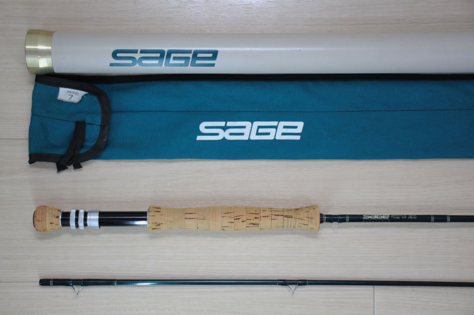 Vintage SAGE SP 790 Fly Rod 9ft 7wt 2pc Graphite IV Tube Sock 1994 M131