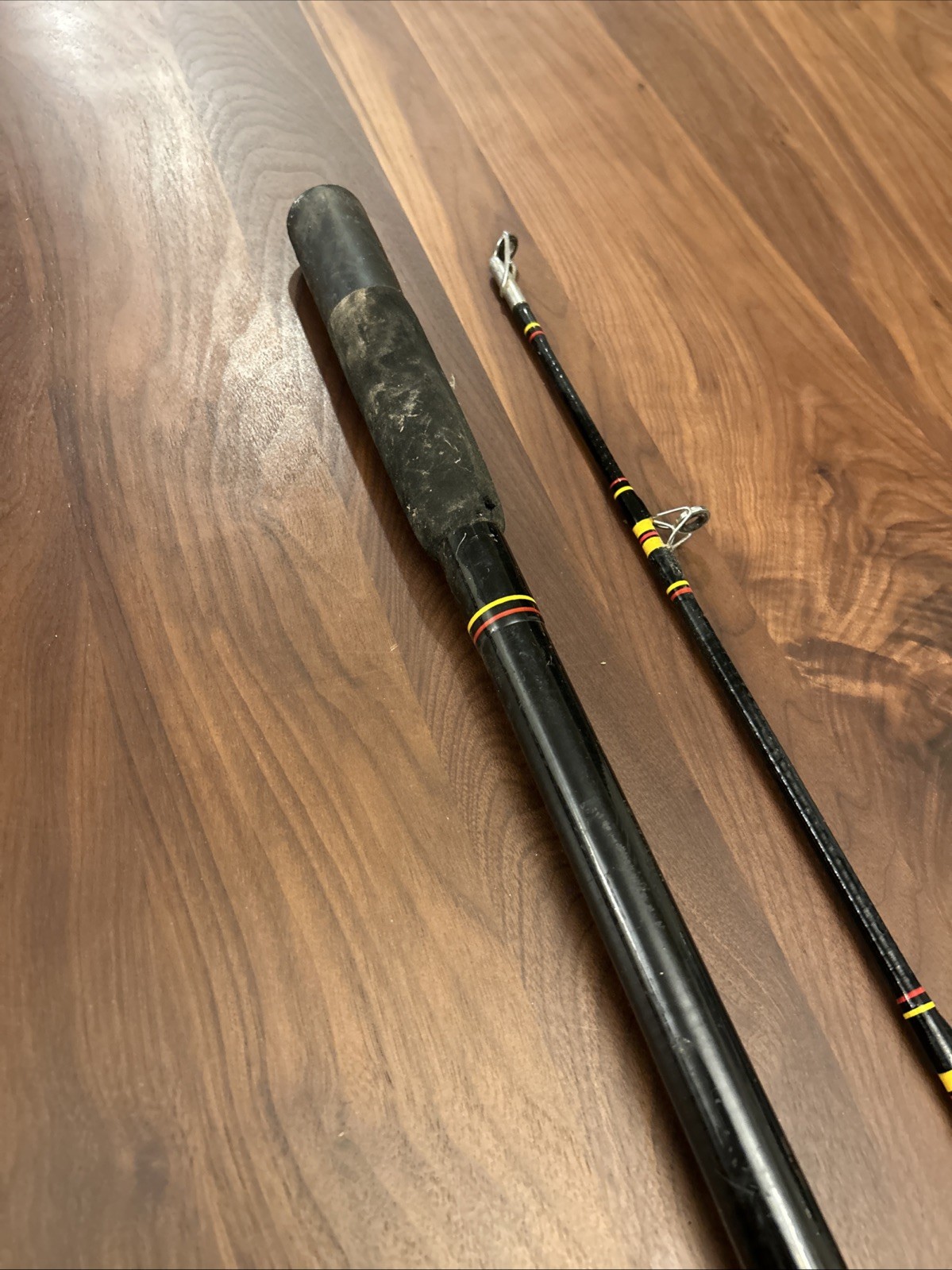 Shakespeare Ugly Stik BWC 1100 10’0″ 12-40lb Heavy Action Great Condition L17