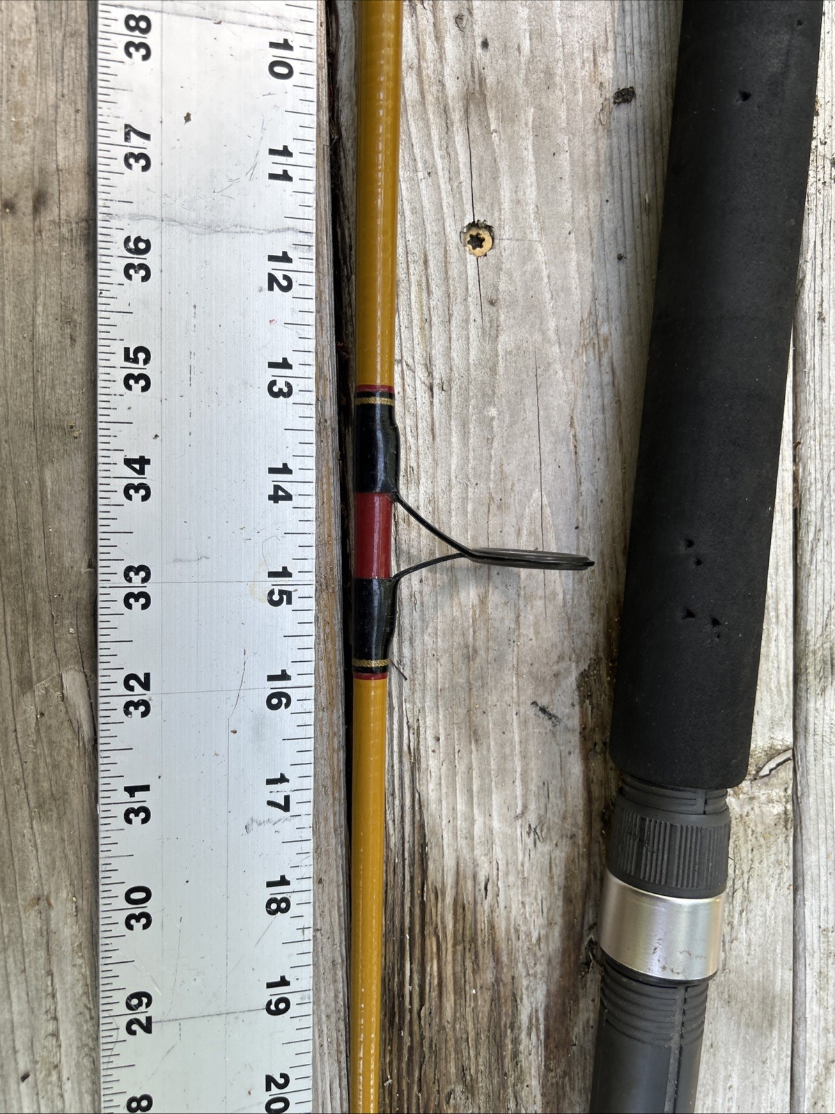 Shakespeare Two Piece Ugly Stick Tiger Bws2201–2 7 Foot Spinning Rod