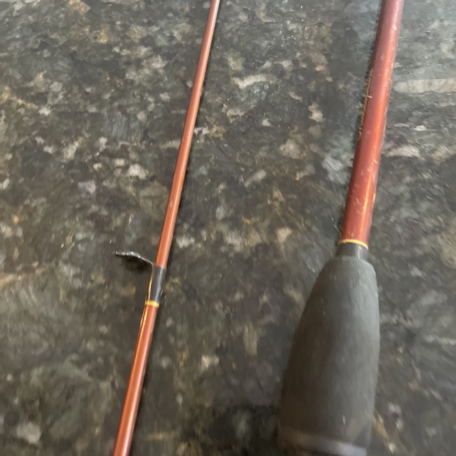 Shakespeare Durango DSC56-2M medium 5’6″ casting rod Rust Brown Color 6-12 Lb LN