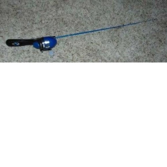 Disney Star Wars Fishing Pole Spincast Blue 30″ Youth Right Hand Plastic Metal