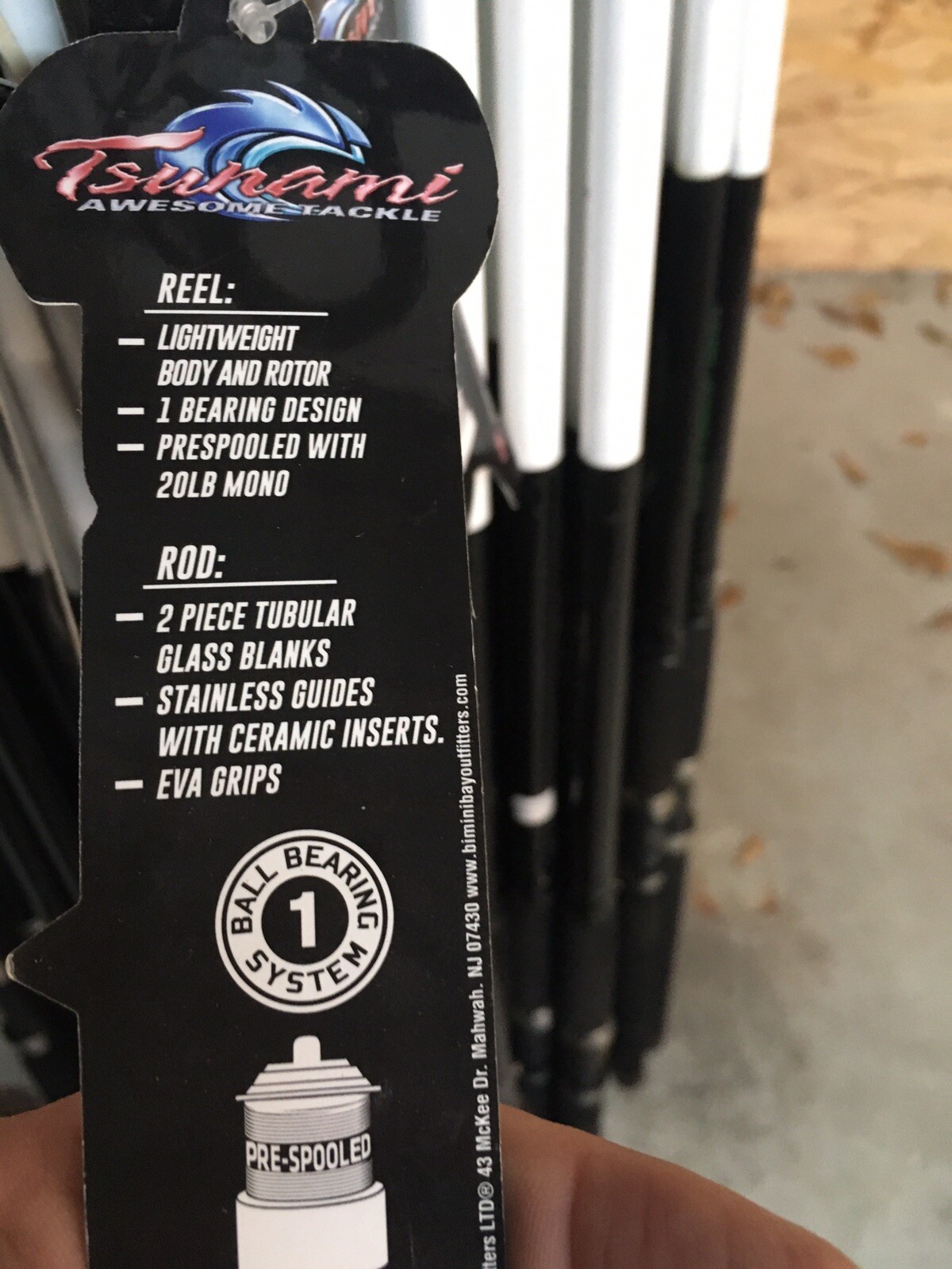 2 TSUNAMI SPEAR Spinning Rods 8’ Medium Fresh/Saltwater Pier Surf 2pc CLOSEOUT