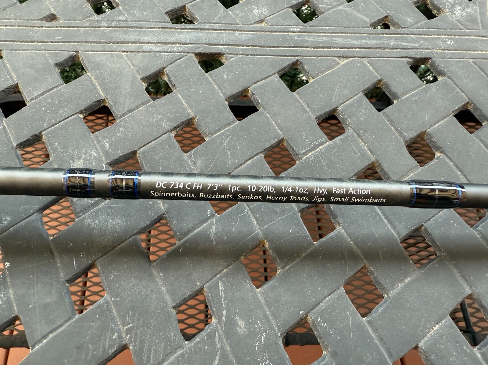 Dobyns Champion XP DC 734C FH, 7’3″, Heavy, Fast, 10-20lb, 1/4-1oz, Casting Rod
