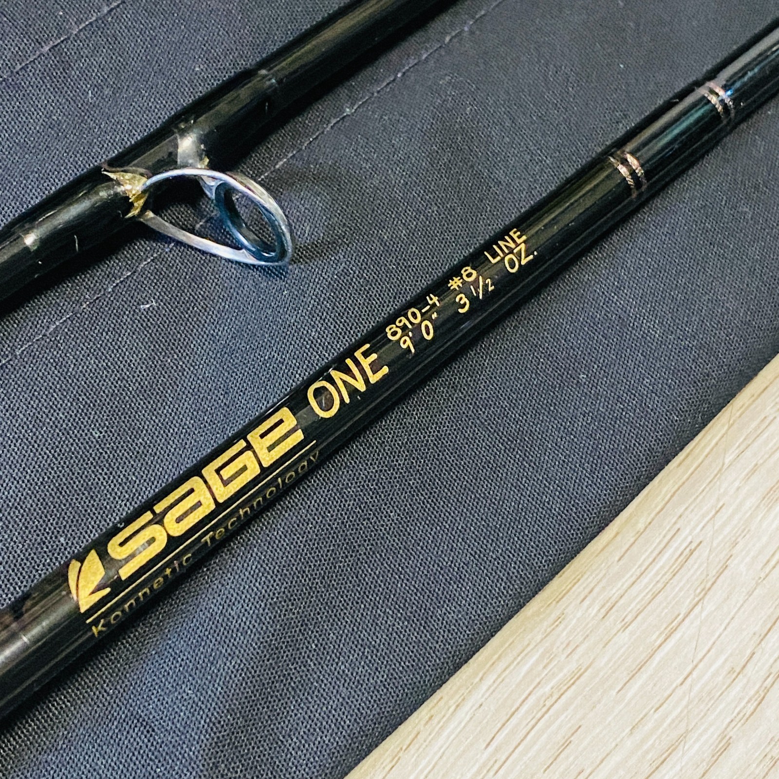 SAGE ONE 890-4 8wt 9’0″ Fly rod w/tube sock