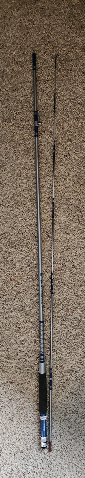 Master silver series model 3080 fiberglas fly rod 8ft (Made in Korea) – Lot 3822