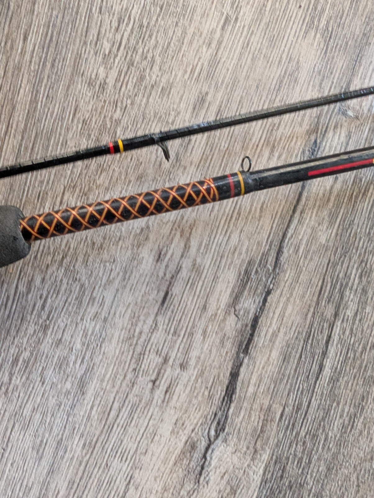 Shakespeare Ugly Stik SPL 1102 6’0” Medium Spinning Rod. Factory Reconditioned