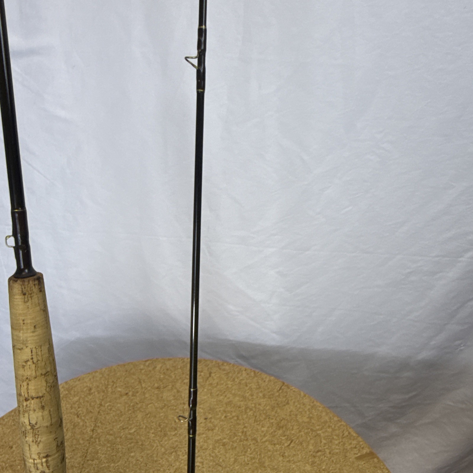 Vintage Golden Falcon Fly Fishing Rod Graphite FL702 7′ AFTMA 5-6 2-Piece Brown