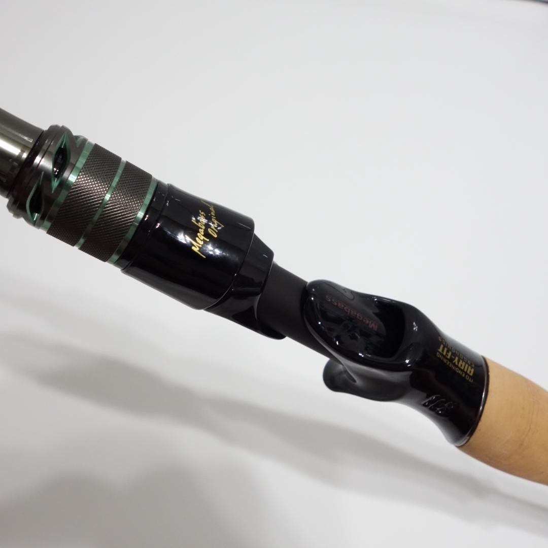 Megabass Destroyer Orochi X10 F5・1/2-69XT Bearing Down