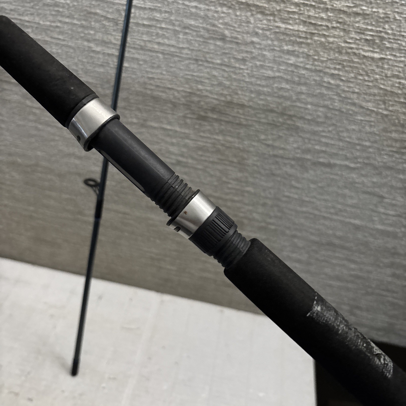Shimano FXS-56MB2 Spinning Rod 2-Piece 5′ 6″ Med Fast FXS-56MB-2 READ BROKEN TIP