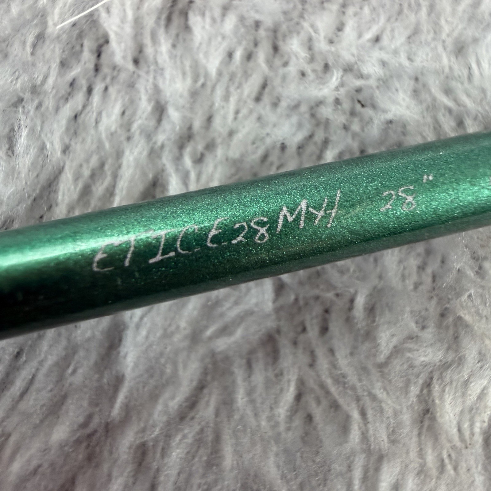 Fenwick Elite Tech Ice spinning rod 28″ Med Heavy Action 6-10 Lb ETICE28MH Y233