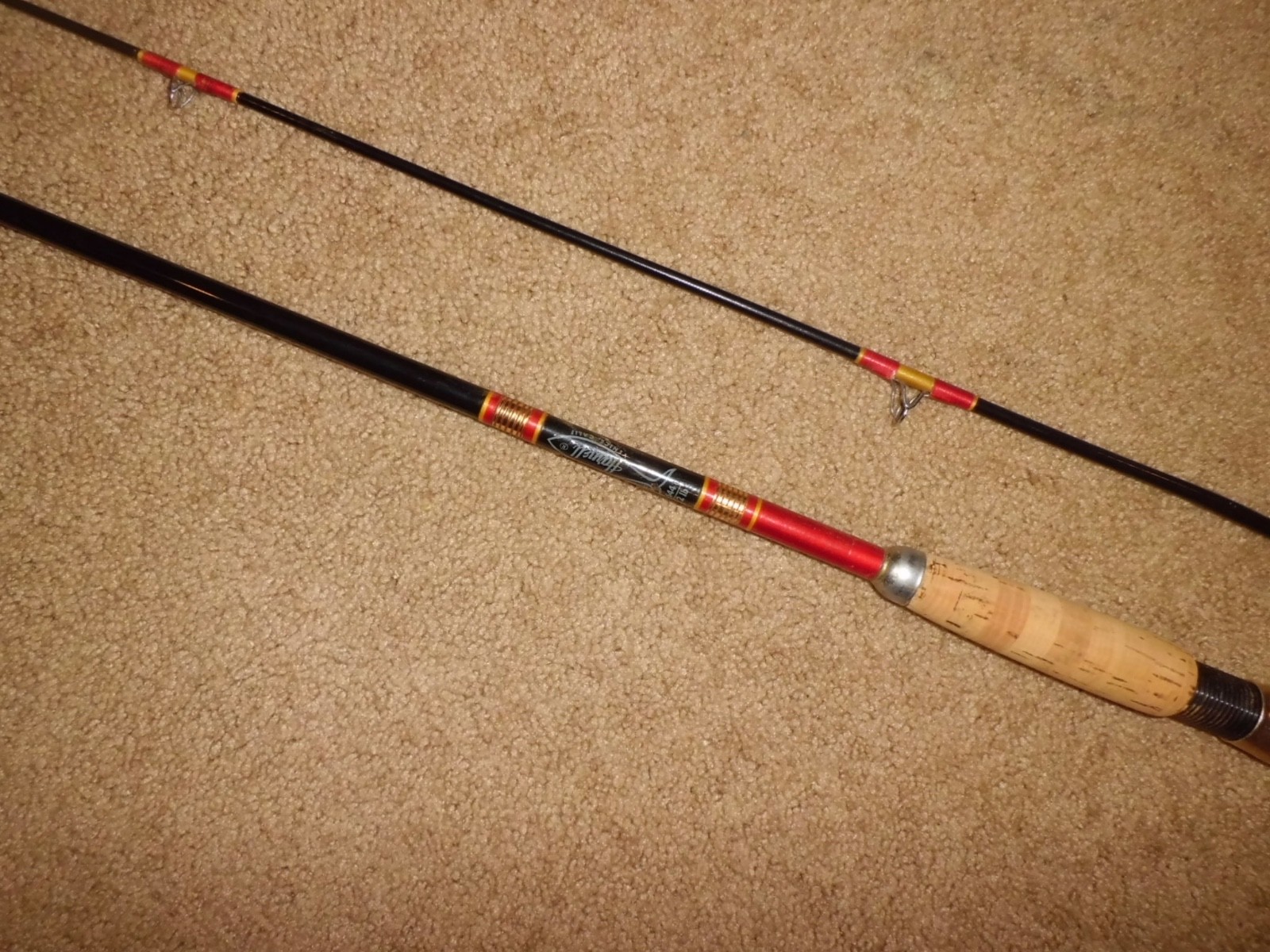 Vintage HARNELL 644 Spinning 8′ Rod made in USA- 12 lb