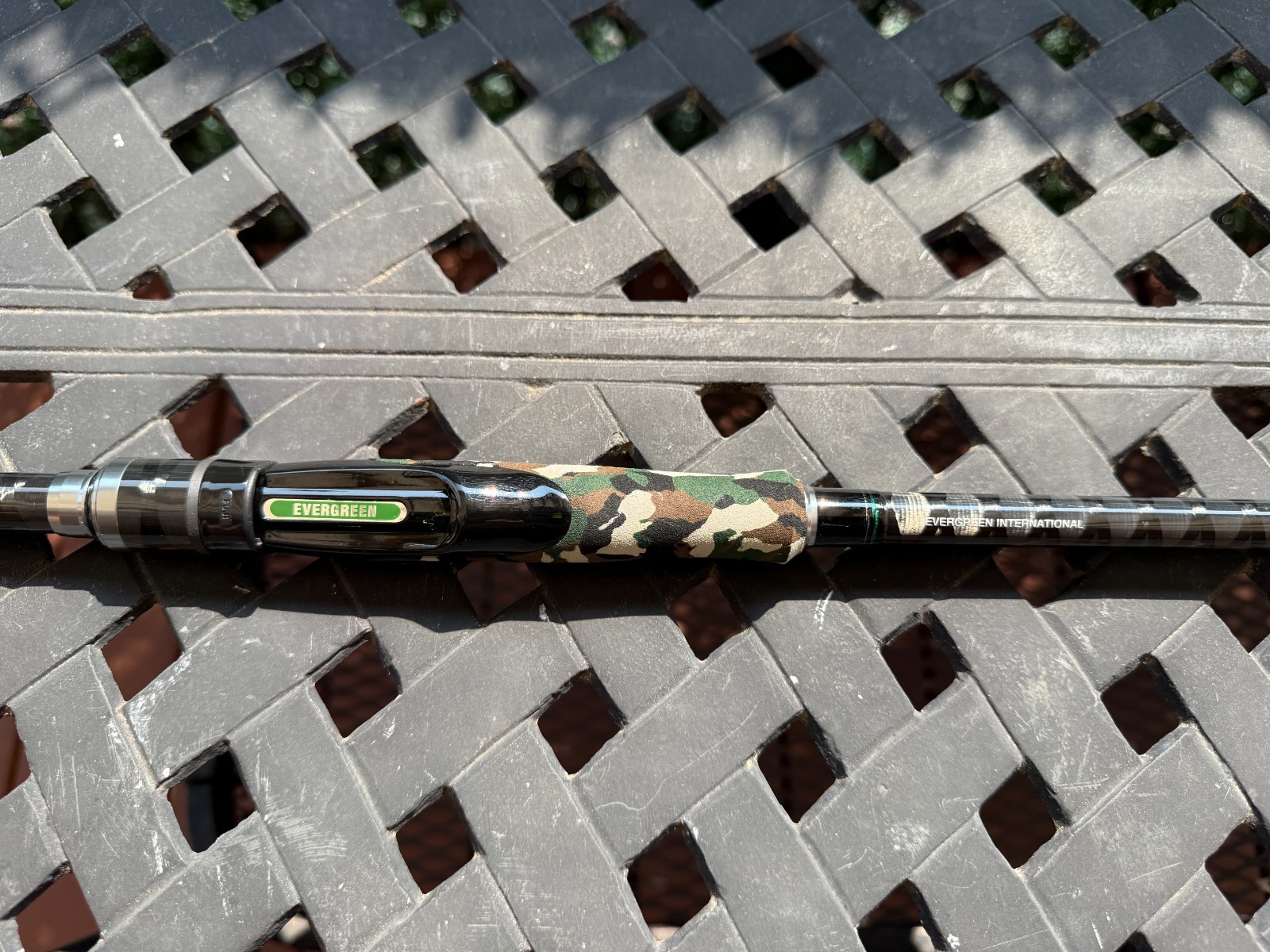 Evergreen Combat Stick RCSS-71MH, 7’1″, Med Heavy, Fast, 8-17lb, 1/4-1oz, Spin
