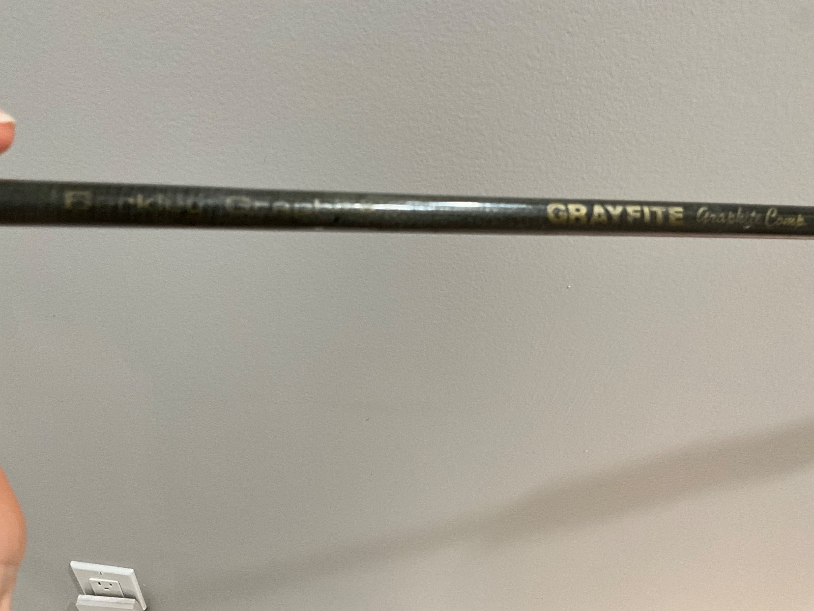 nice. Berkley GRAYFITE GF-26 5′ 9″ Spinning Rod 2pc 1/3 to 3/4 oz lure