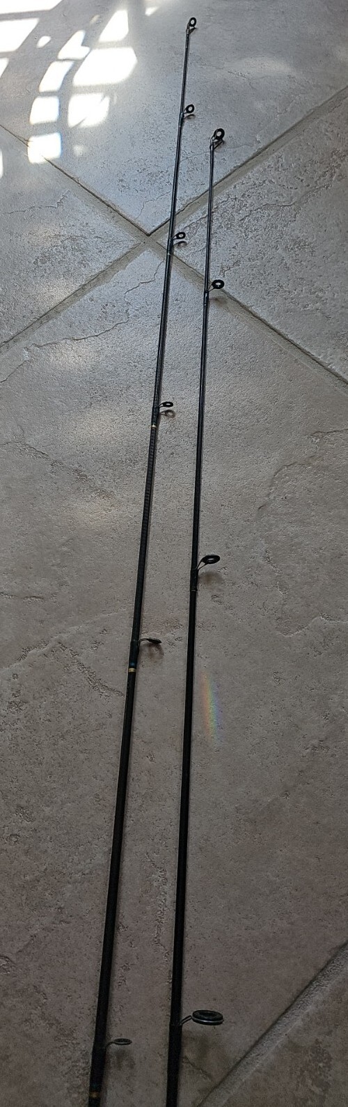 2 RODS QUANTUM XL GRAPHITE MODEL QXLC 60M 6′ MED. ACTION CASTING ROD 1 PC.