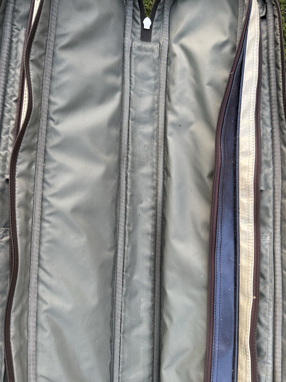 Used Shimano Herabuna Set – Rod Case, Bag, & Umbrella