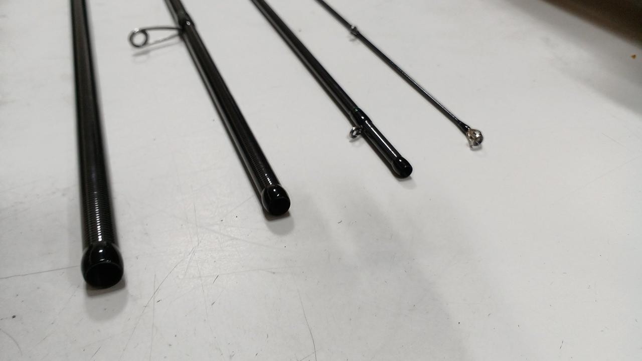 Daiwa Emeraldas MX84M-5 Eging Rod 8’4″ (254cm) Light Spinning, 2.5-4.0 Egi