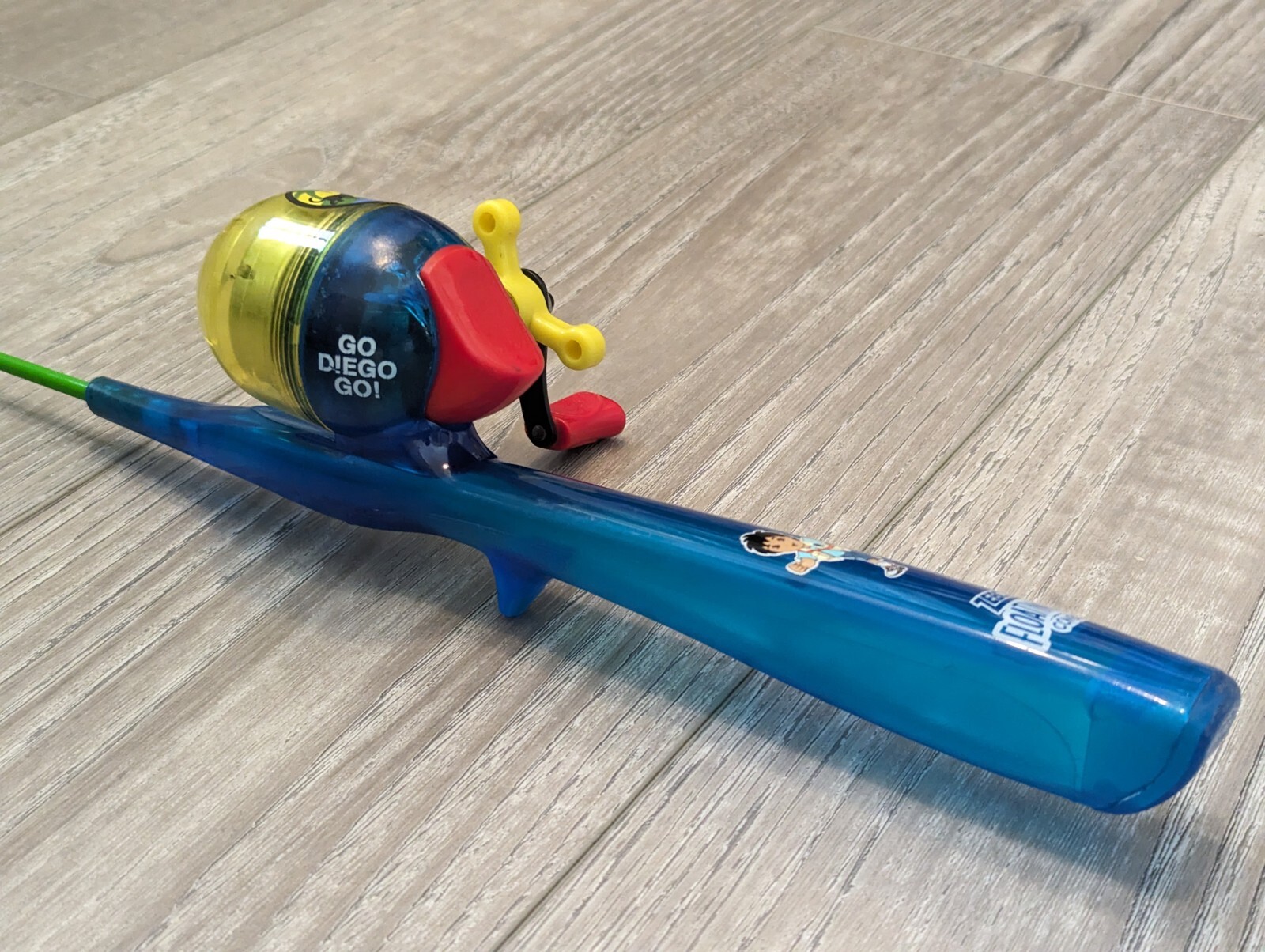 Zebco Floating Combo Dora Go Diego Go Kids Spincast Reel Fishing Rod