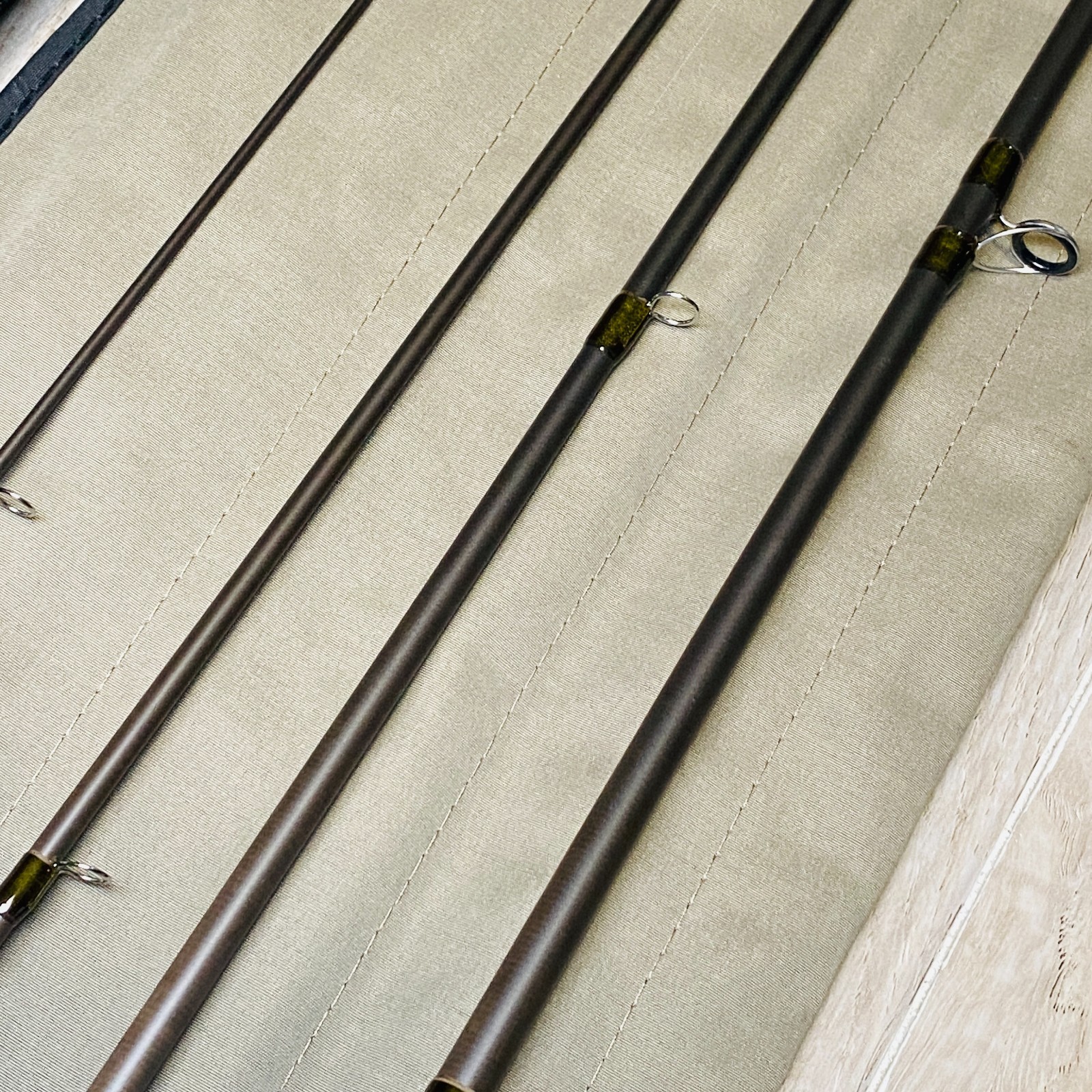 [Beautiful] G. Loomis IMX-PRO E 3106-4 10’6″ 3wt Fly Rod w/tube case