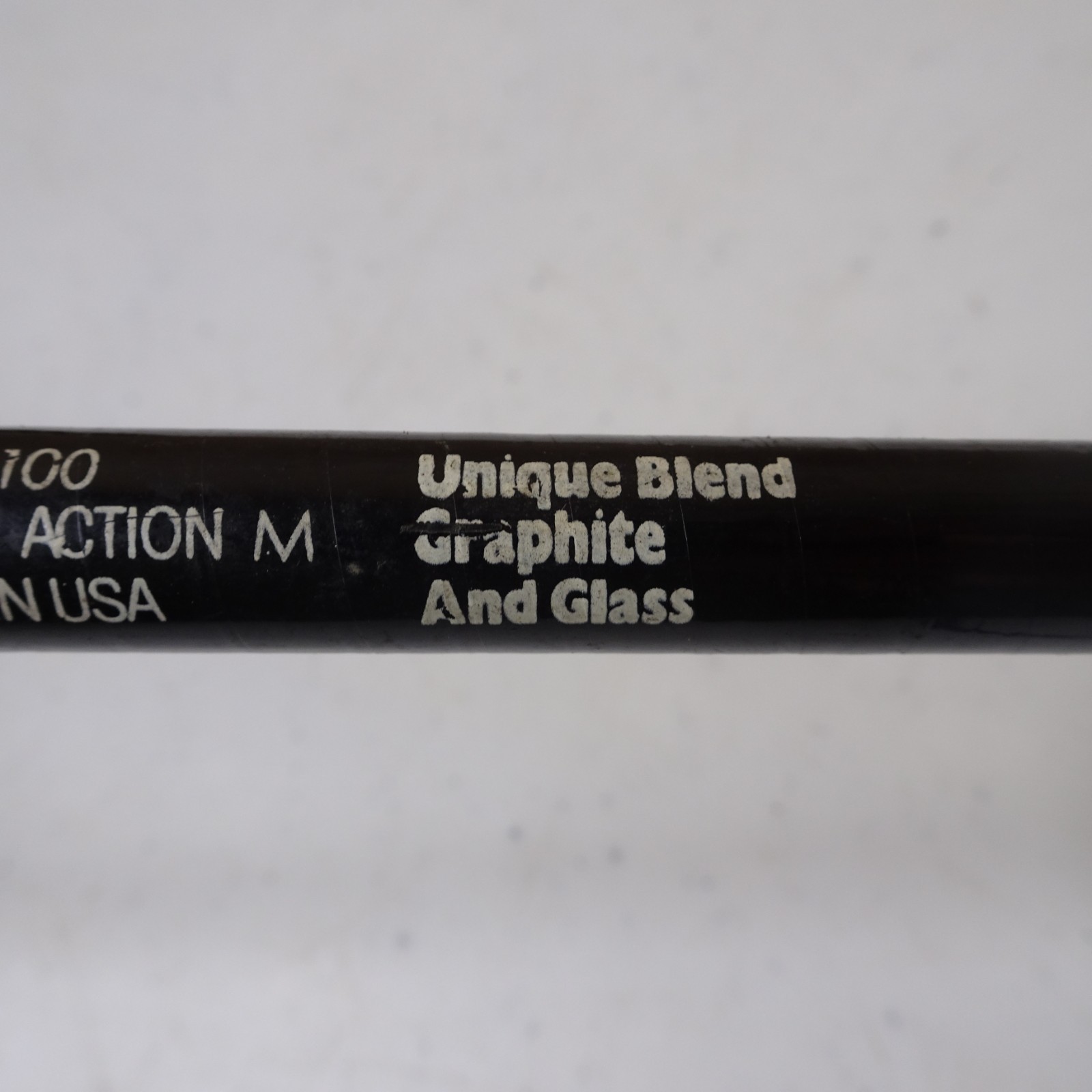 Shakespeare Ugly Stick Graphite 6’6″ Action Medium 2 Piece
