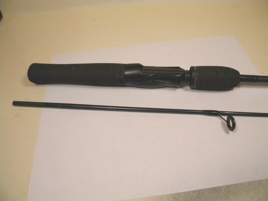 Shakespeare Durango SP 50 2UL ultra light 5′ spinning rod