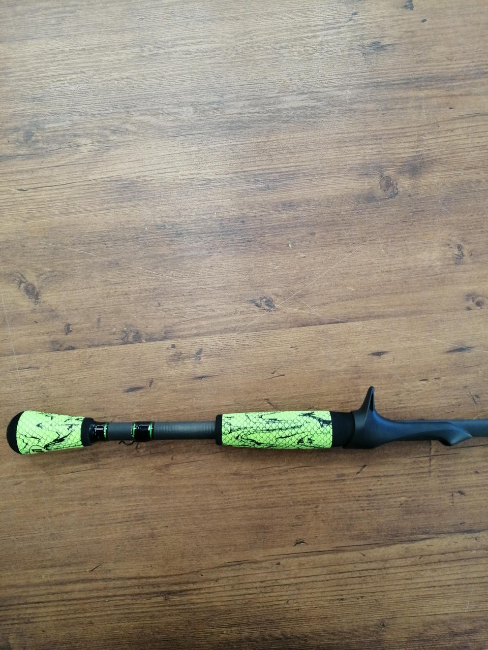 Lew’s Mach 2 M2CBR7’3″ Bass Fishing Rod 10-25lb, 1/2-3/8oz, Medium Action