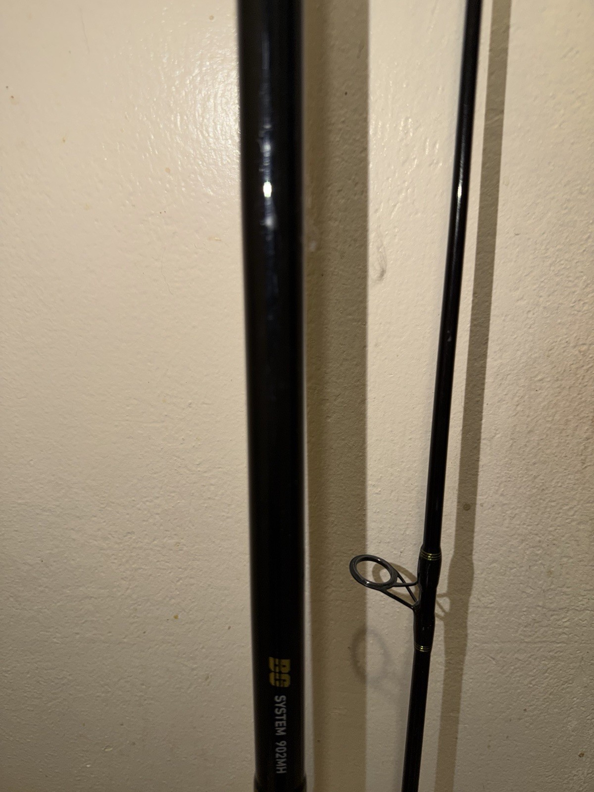 DAIWA BG SYSTEM SURF ROD 9′ 2 PC BG902MH-1530 15-30 LB MONO 50 LB BRAID