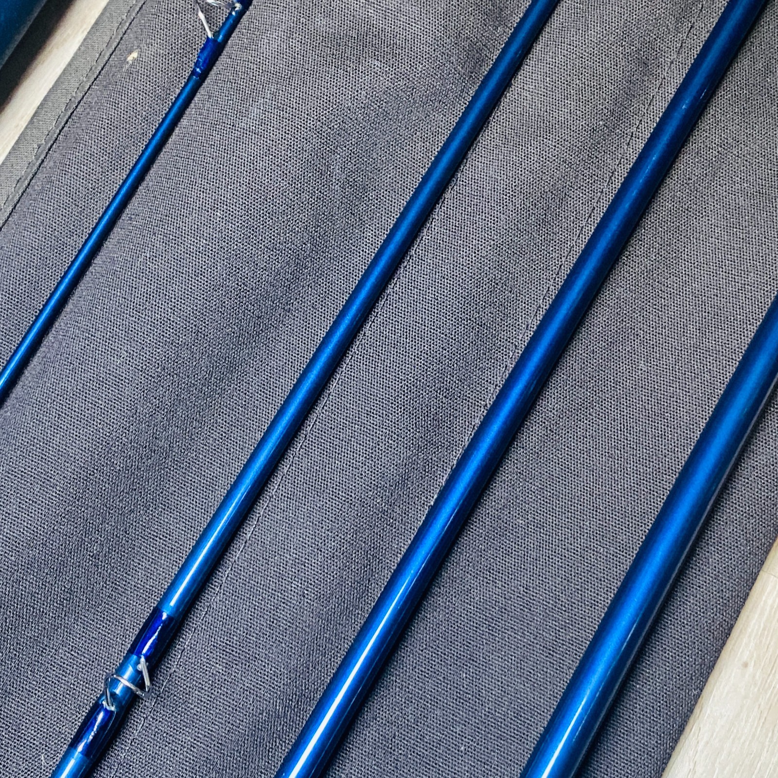 SAGE Xi3 790-4 7wt 9’0″ Salt Water Fly Rod w/Tube sock Excellent