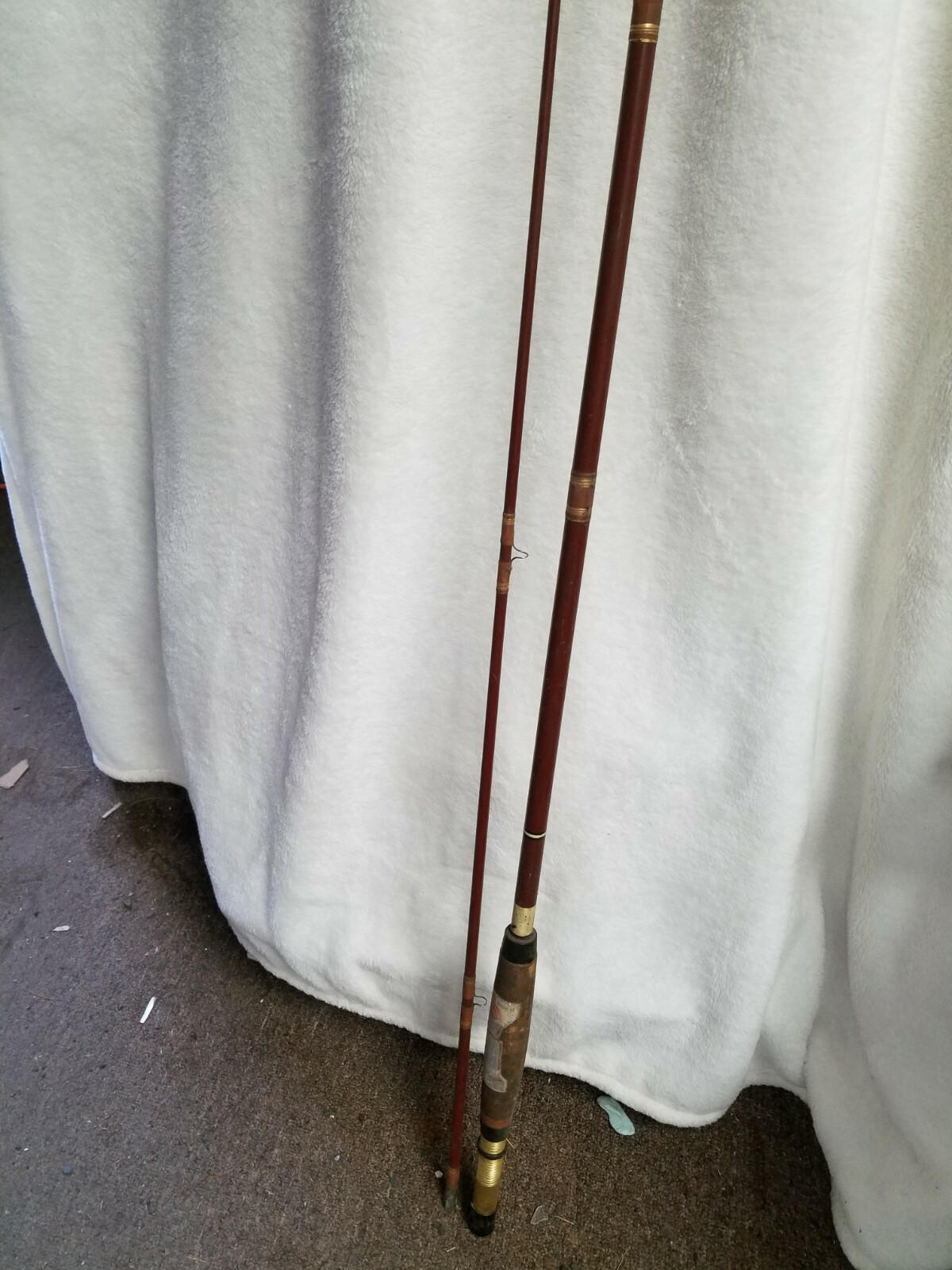 Vintage SOUTH BEND Classic I Fiberglass 9′ 0″ Fishing Rod