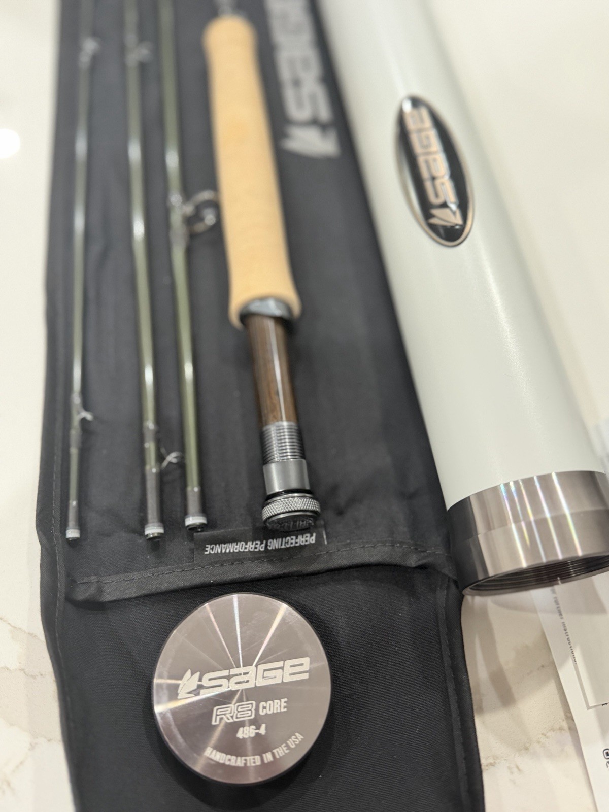 SAGE R8 Core Fly Rod – 4wt, 8 ft. 6 in.