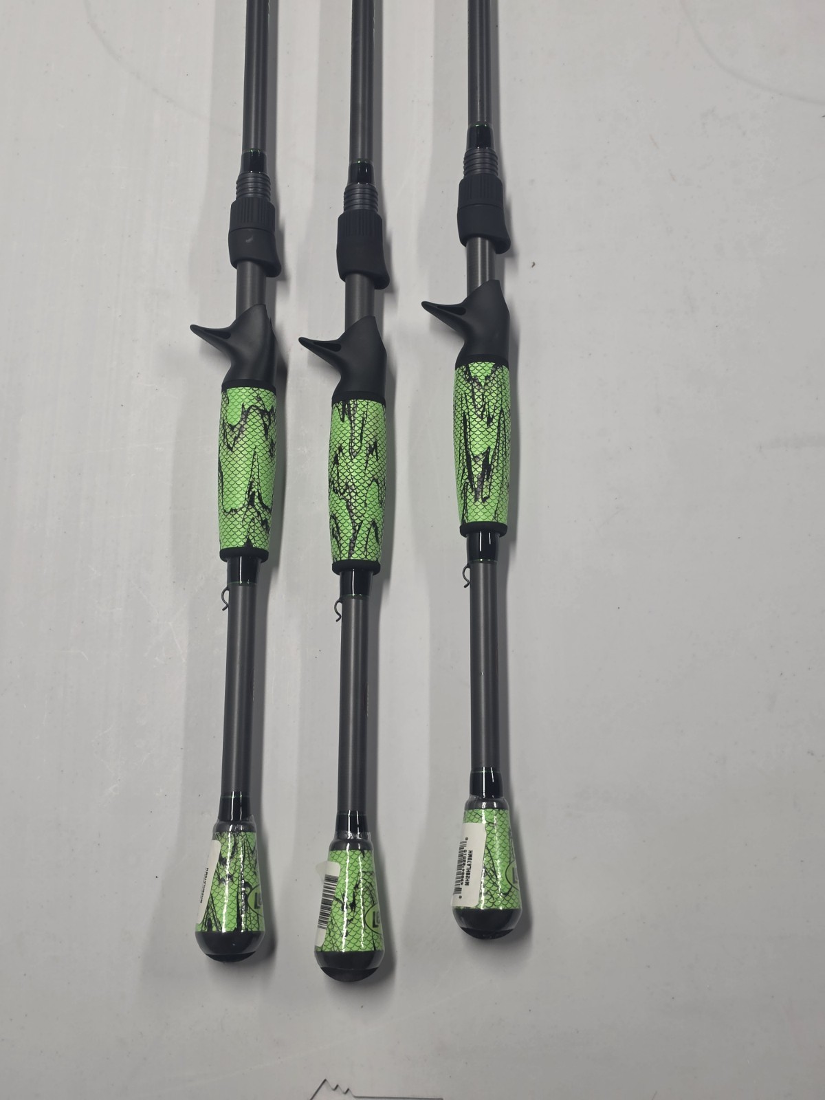 (LOT OF 3) Lew’s Mach 2 Casting Rods 7’0″ MH Fast Baitcaster Rod