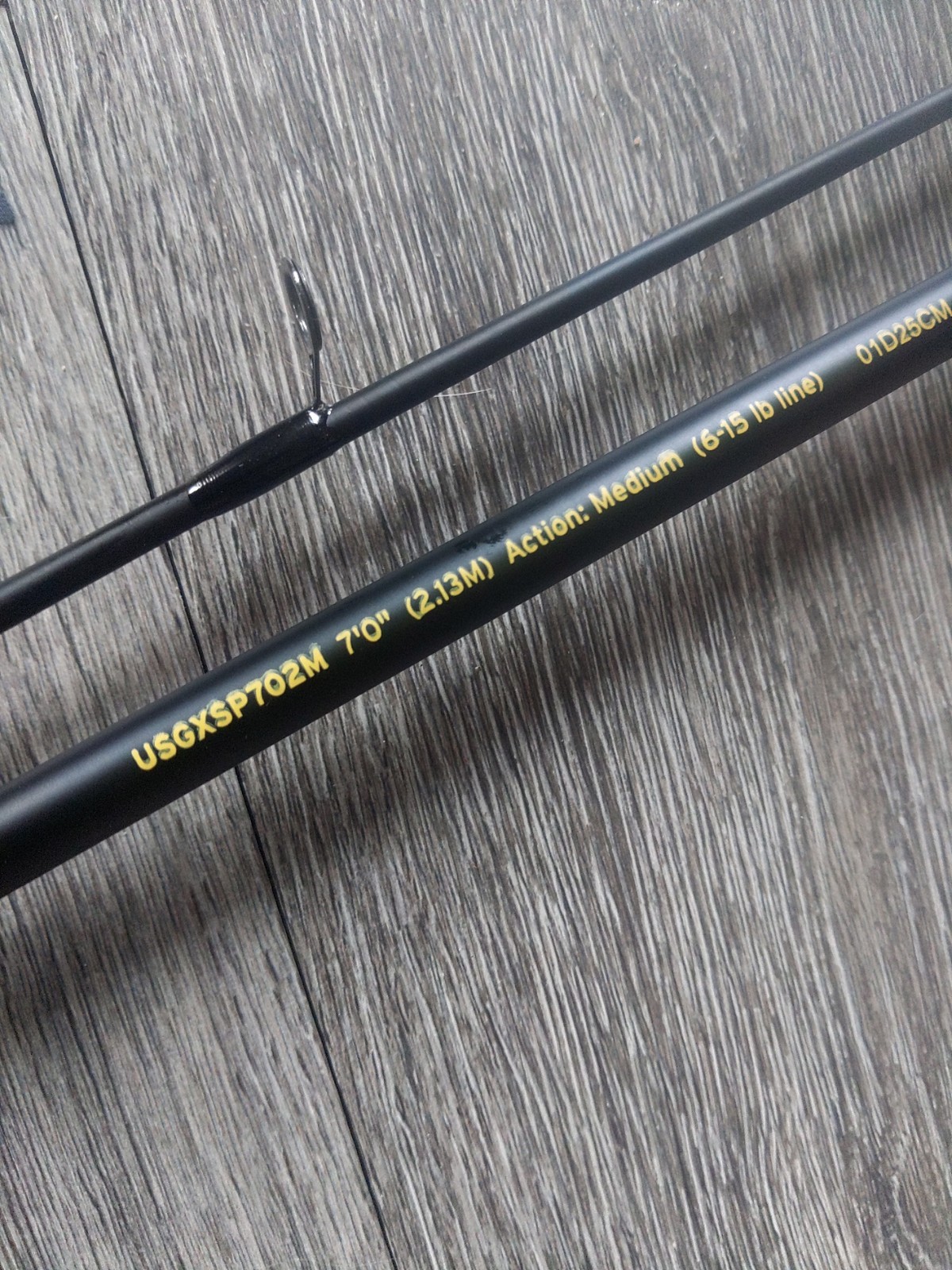 Shakespeare Ugly Stik GX2 7′ Medium 2 Piece Spinning Rod. Salesman Sample Rod.