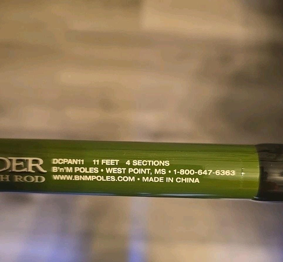 B&M Duck Commander 11′ Fiberglass Telescopic Panfish Pole Rod 4 Sections DCPAN