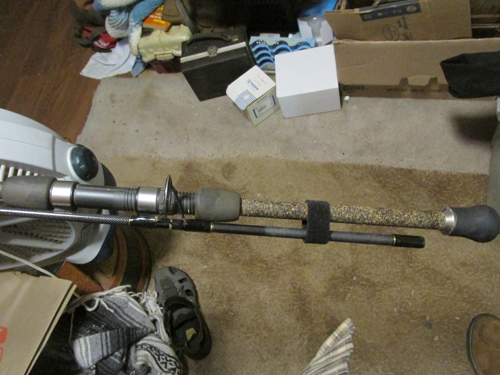 TSUNAMI TROPHY TSTSS 702M 7’0″ FISHING ROD PREOWNED LITE WEAR