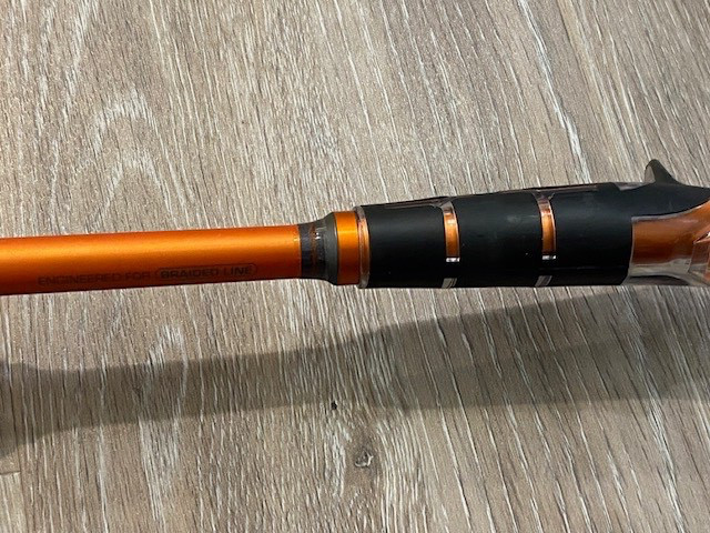 Berkley Lightning Rod Shock BCSHK601M 6′ 1 Pc Med Fast 8-17 ib Line Casting Rod