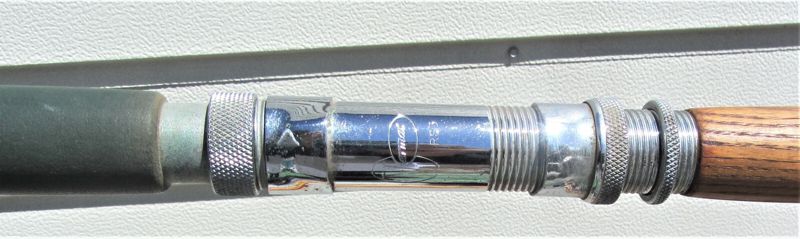Vtg Golden Sabre GS 551 6’4″ Nypoxy Glass Fish Rod 2-Piece California Tackle