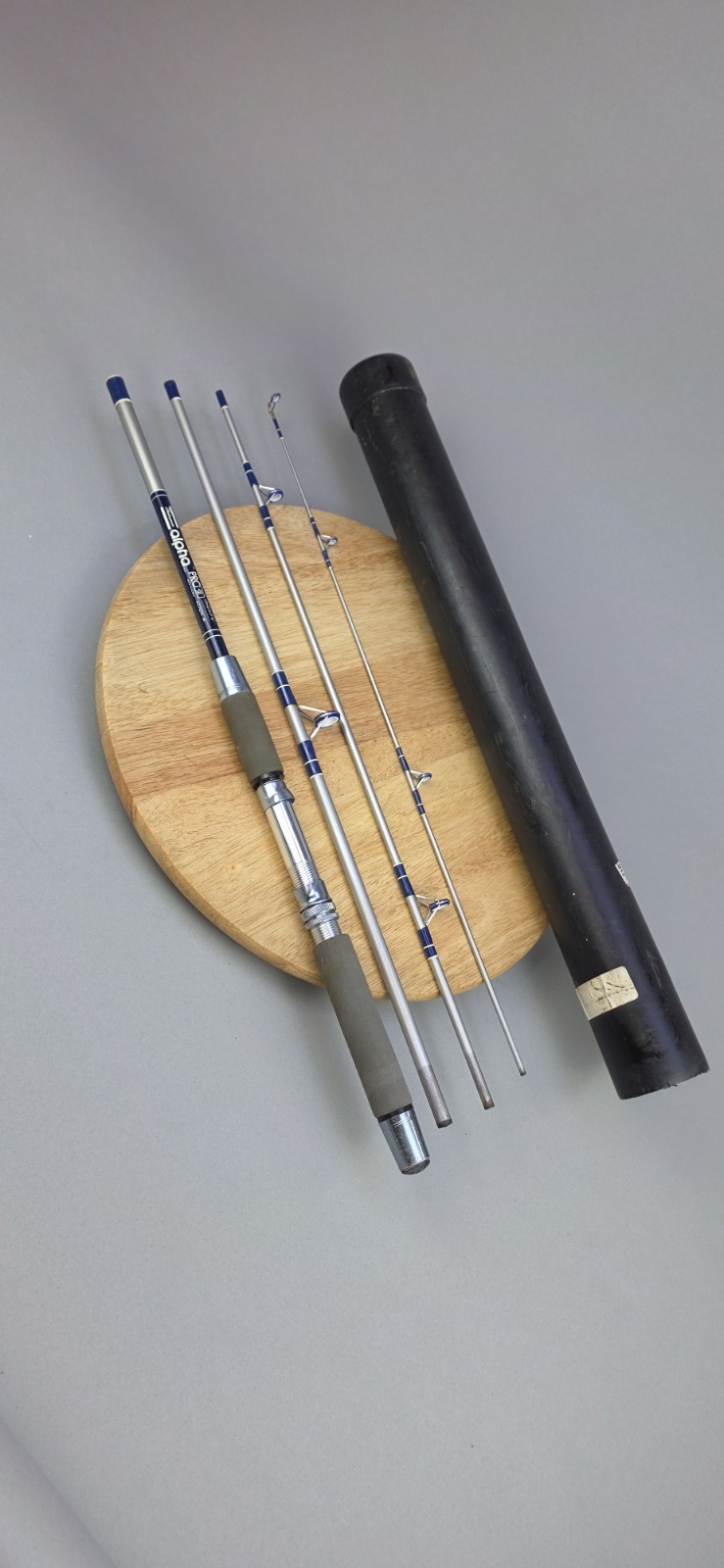 Shakespeare Alpha PRC310 7′ Medium Moderate 4pc Graphite Spinning Rod+Case