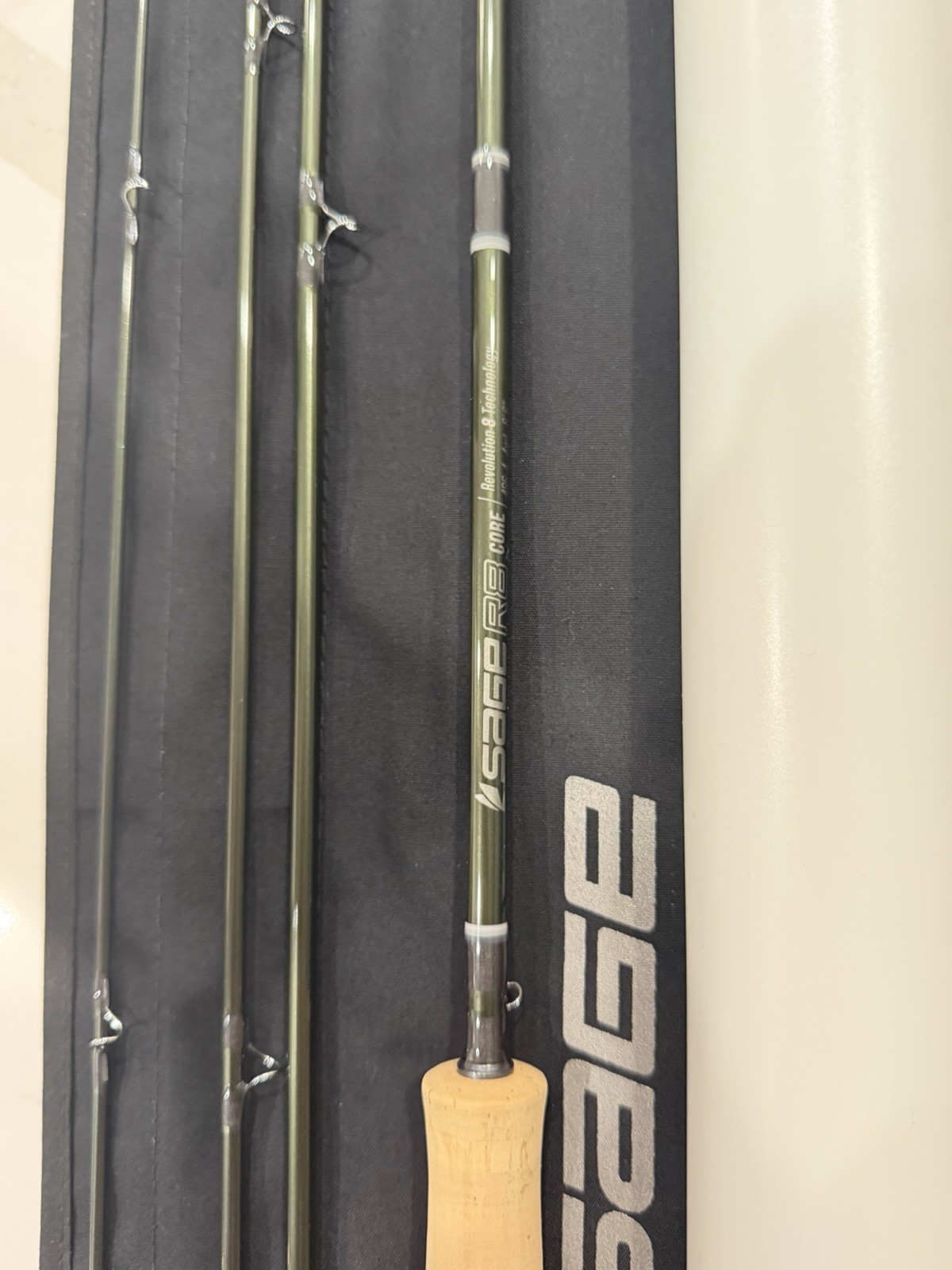 SAGE R8 Core Fly Rod – 4wt, 8 ft. 6 in.