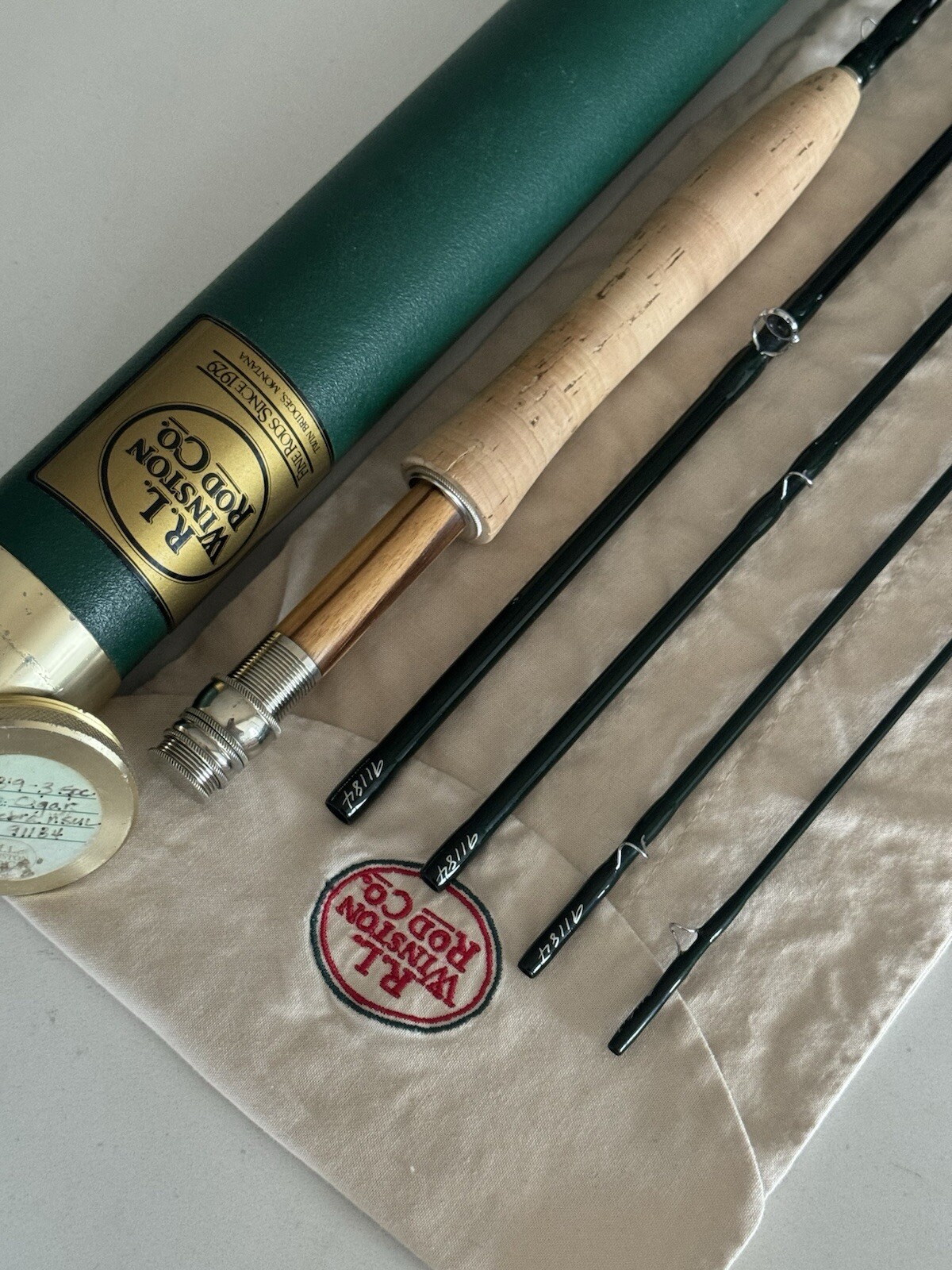 **BEAUTIFUL** 🔥 ~RARE~ RL WINSTON LT 3wt. 8’9”in ~5 Piece~ TRAVEL FlyRod!! 🔥