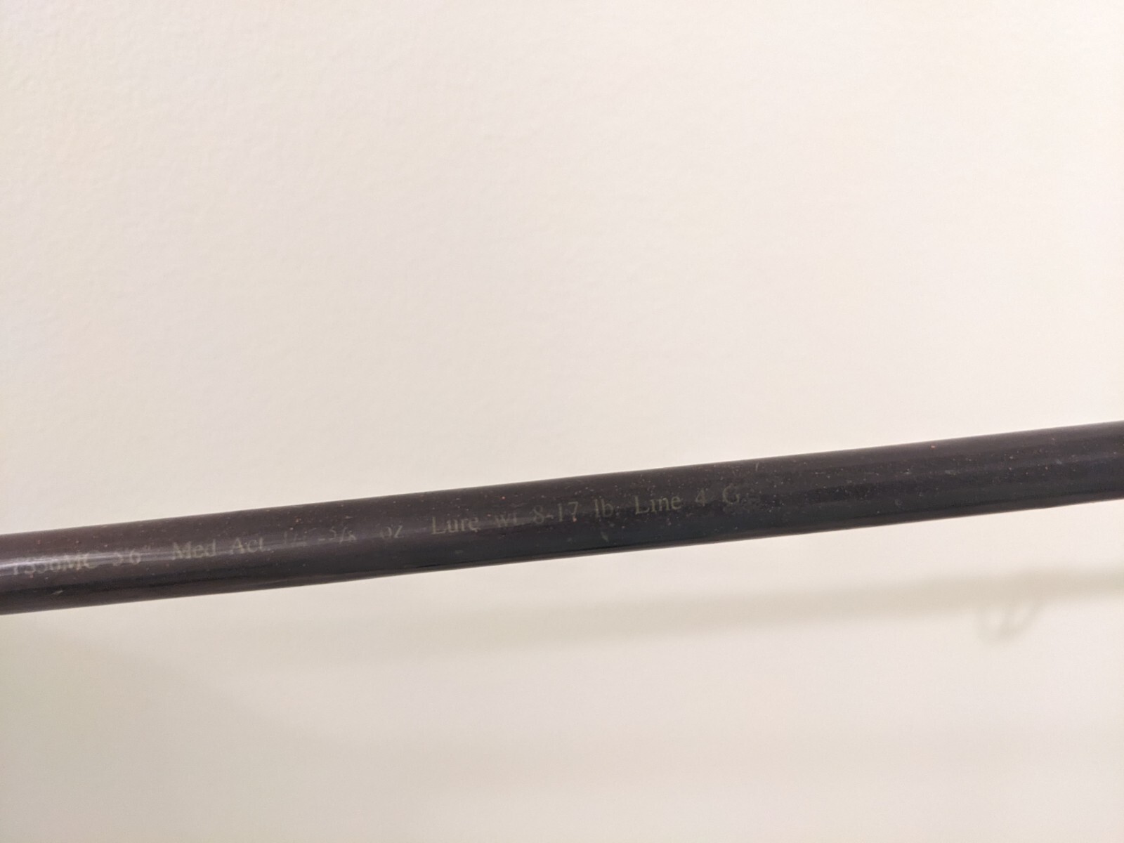 Bass Pro Shops tourney Special IM6 5’2″ 1 Pc Baitcasting Vintage Fishing Rod