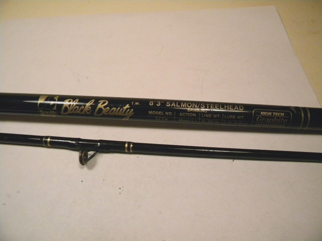 South Bend Black Beauty Salmon/Steelhead 3774 medium 8’3″ spinning rod