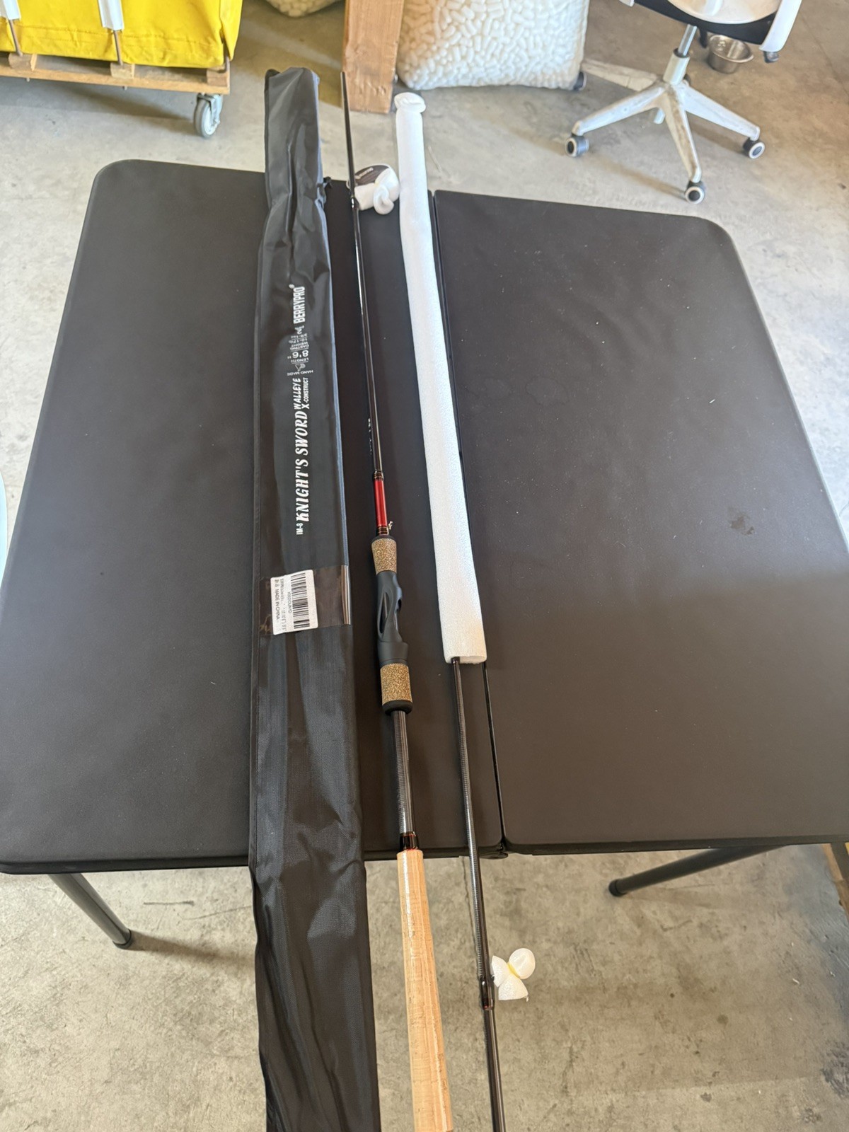 Salmon & Steelhead Spinning Rod IM8 Carbon Walleye Fishing Rod 8’6”