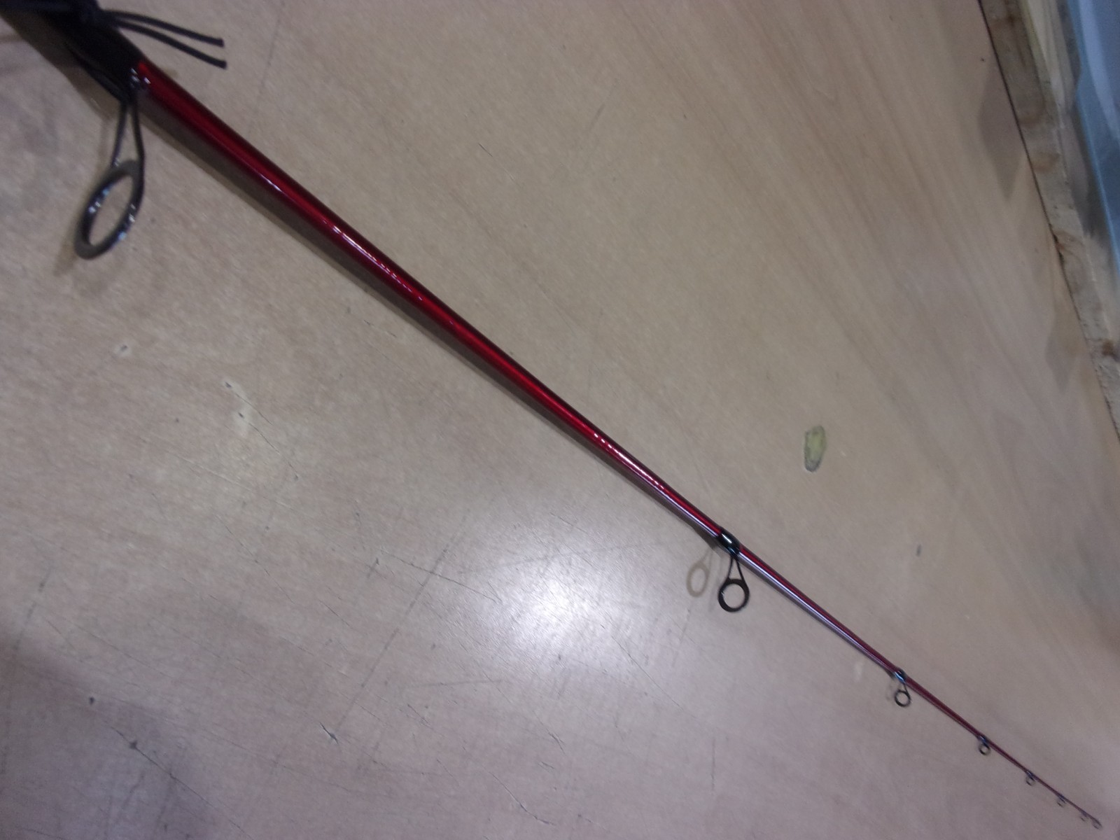 SHAKESPEARE UGLY STIK CARBON WALLEYE 6 foot 9 inch Medium Light spinning rod