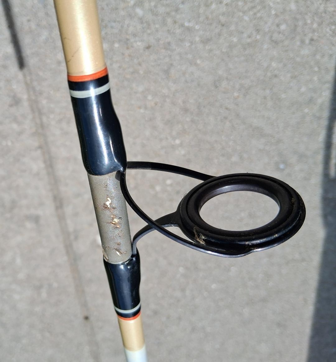 Berkley Pro Select Fishing Rod 7’0″ , 2 Piece, white reflective, Old Used