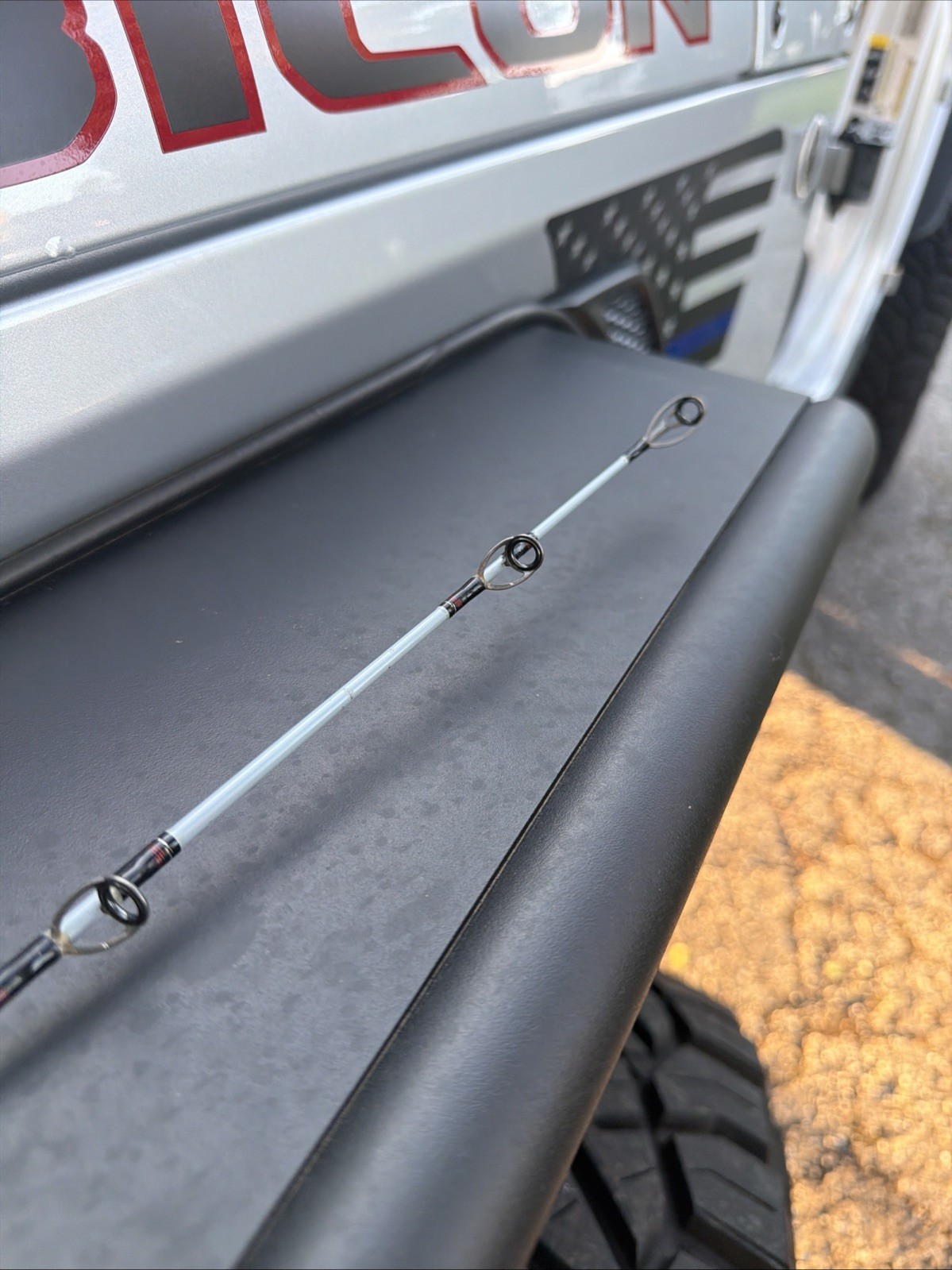 Daiwa Team Daiwa Spinning Surf Rods 2-Piece Surf Spinning Fishing Rod 10’ MHF