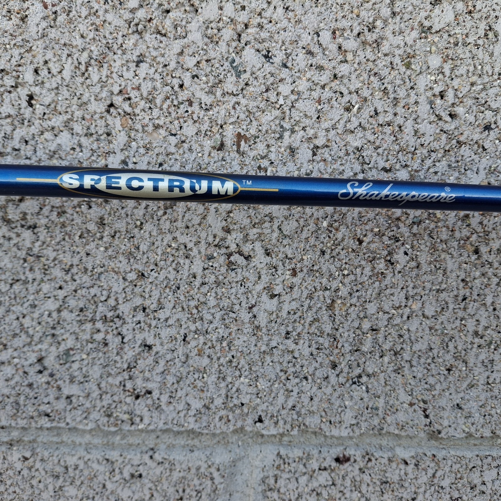 Shakespeare Spectrum Spinning Rod Blue 4-6 Lb Line Light Action 5′-6″ SP20 56-2L